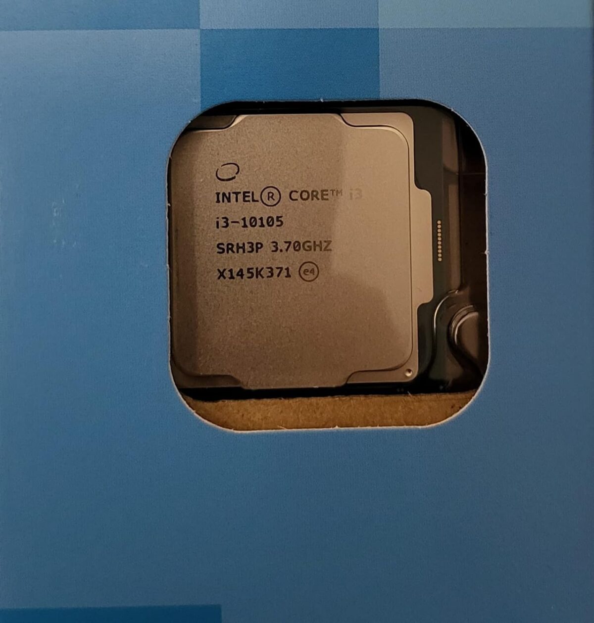 Intel Core i3-10105 10th Generation Processor – LGA1200 Socket (4 Cores/ 3.70 GHz/ 4.40 GHz Turbo/ 6MB Cache/ 8 Threads/Comet Lake)